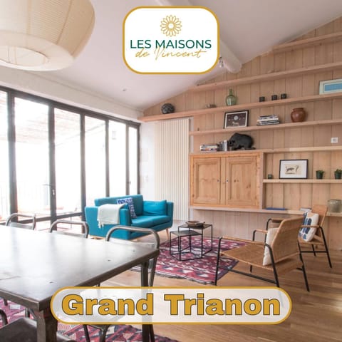 Grand Trianon, Clim - Terrasse House in Arles