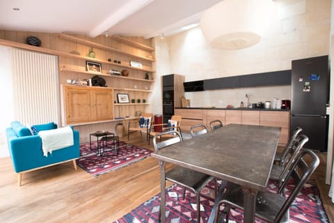 Grand Trianon, Clim - Terrasse House in Arles