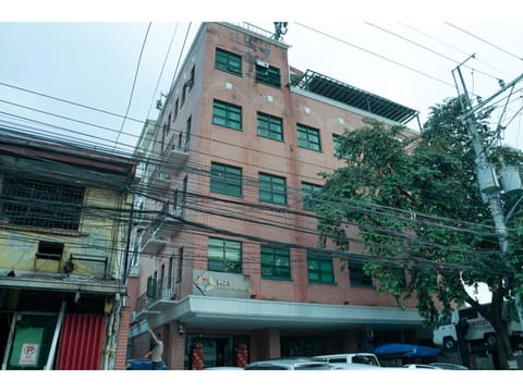 Property building, Day
