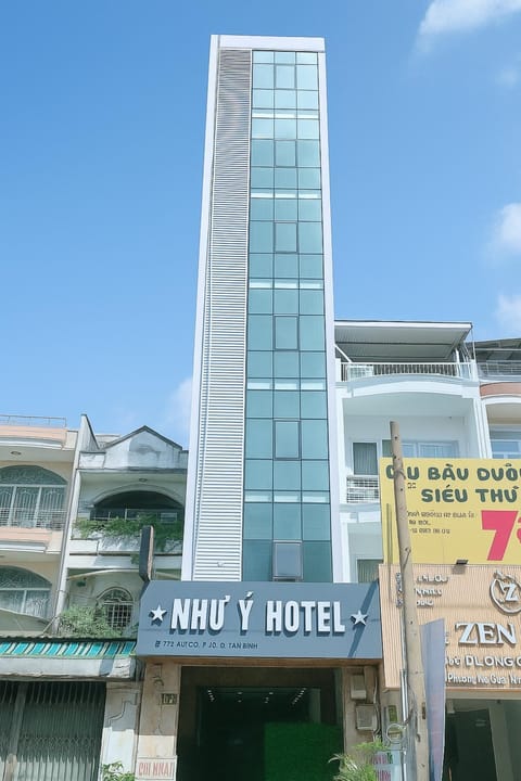Property building, Day, Street view