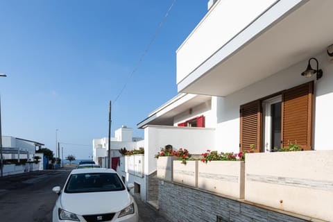 Property building, Sea view, Street view