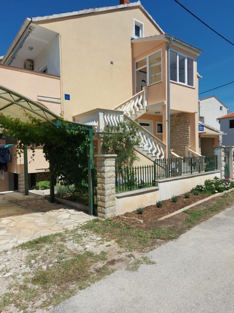 Apartman Ena, Biograd na Moru Apartment in Biograd na Moru