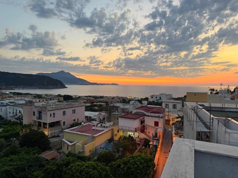 View (from property/room), City view, Sea view, Sea view