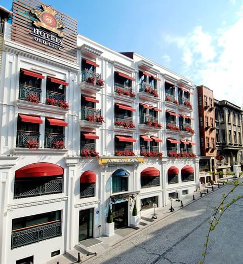 Facade/entrance, Day, Other, Location, Sunrise