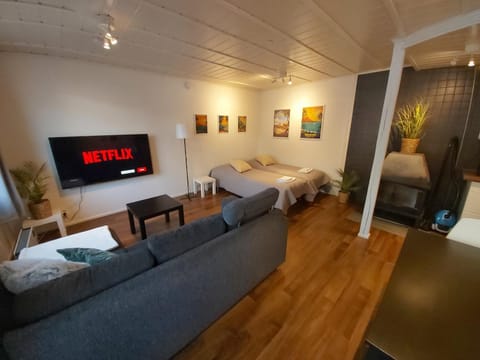 "Hawaii" Asunto älylukolla Apartment in Finland