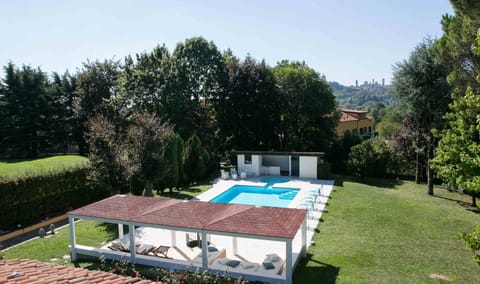 Garden, City view, Pool view, Swimming pool