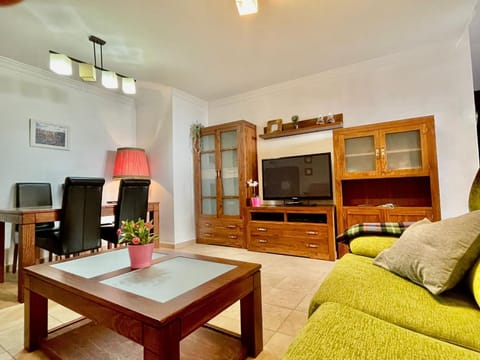 Living room, Lounge or bar