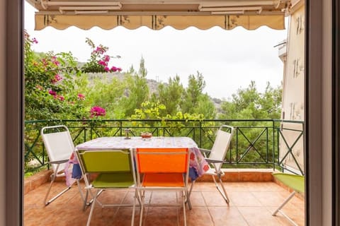 Sea view maisonette near Nafplio!1' drive to beach Apartment in Argolis, Greece