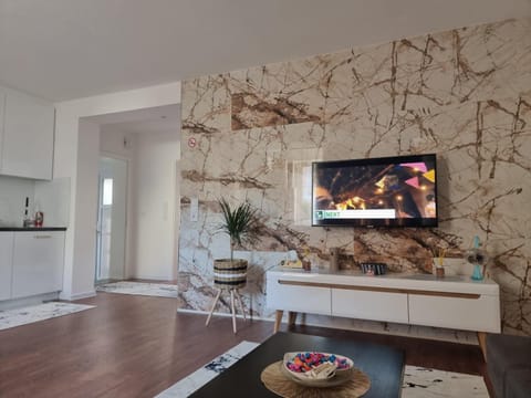 TV and multimedia, Seating area