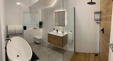 Shower, Bathroom, Bath