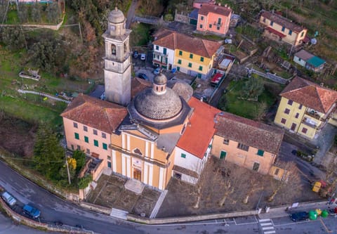 Property building, Neighbourhood, Bird's eye view