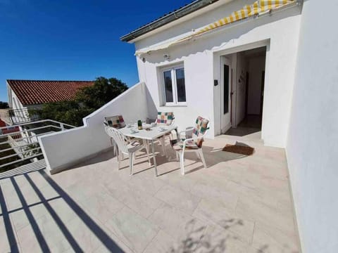 Balcony/Terrace, Balcony/Terrace