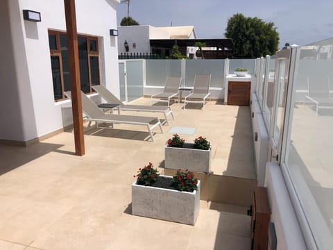 Patio, Balcony/Terrace