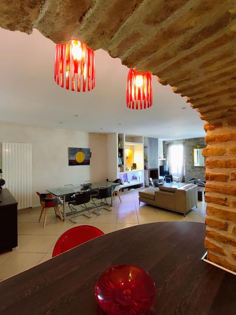 T3 de 140m2 pour 7 pers- Extra centre Ajaccio - À 5 min à pied des plages - Classé 5 étoiles - CASA DI ARTISTI Apartment in Ajaccio