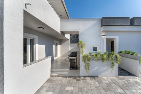 Patio, Balcony/Terrace