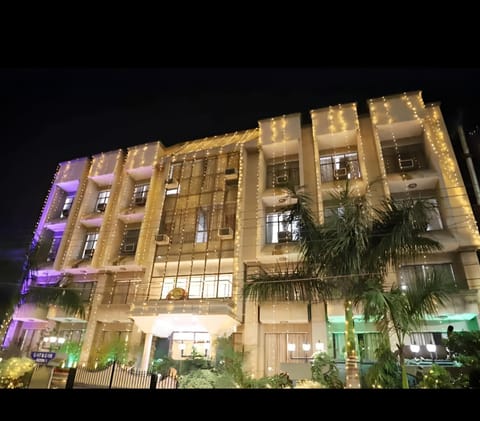 Property building, Night