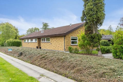 Charming Private Apartment in a Villa by the Forest Apartment in Sønderborg