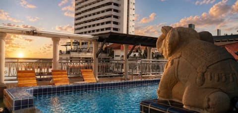 Pool view, Swimming pool