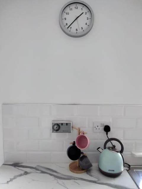 Coffee/tea facilities, Decorative detail