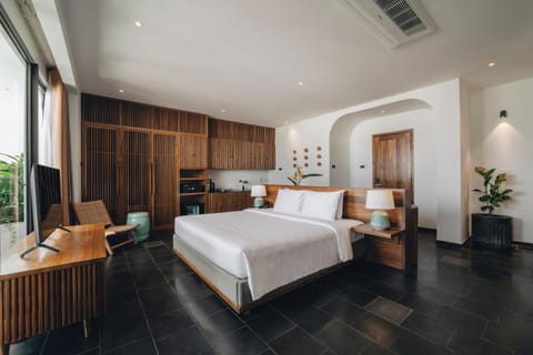 Toilet, TV and multimedia, Photo of the whole room, Bedroom, hair dresser, wardrobe