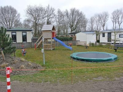 Mooi huisje nabij Ouddorp in Goedereede Campground/ 
RV Resort in South Holland (province)