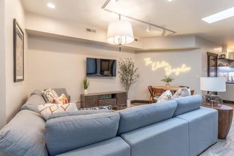 The Electric Bungalow Apartment in Bigfork