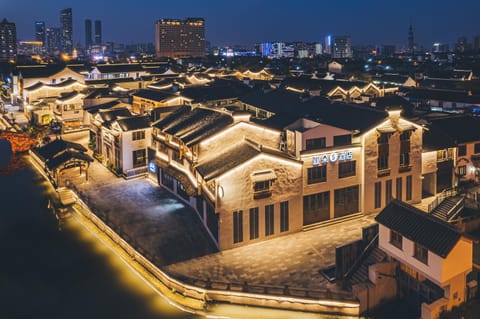 Property building, Night, Street view