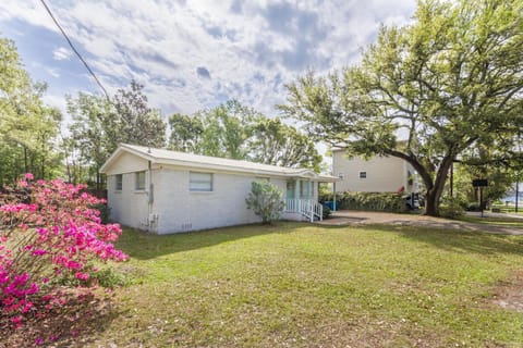 Dave's Escape House in Orange Beach