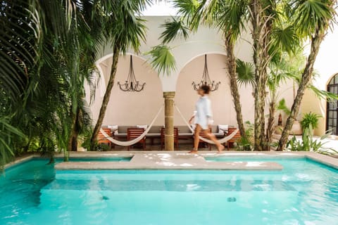 Garden, Swimming pool