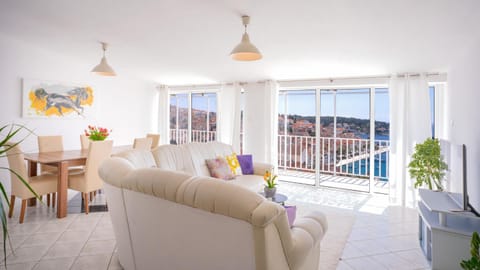 Living room, Seating area, City view, Sea view