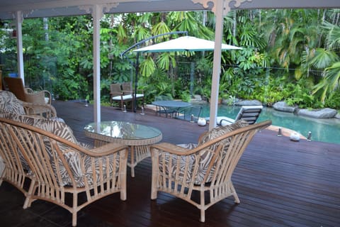 Patio, Patio, Seating area
