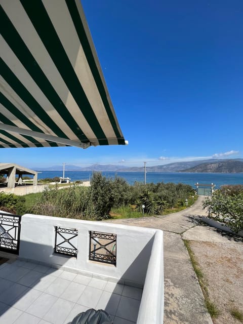 Alepochori Seaside Village Apartment in Euboea