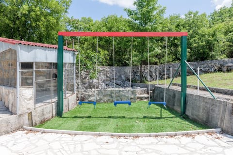 Day, Children play ground, Garden