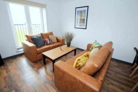 Hightide Seaside Apartment with Beach & Spanish City Views Apartment in Whitley Bay