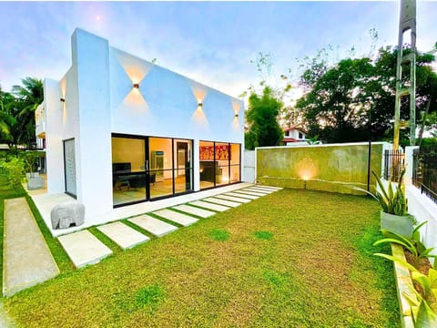 Property building, Lobby or reception