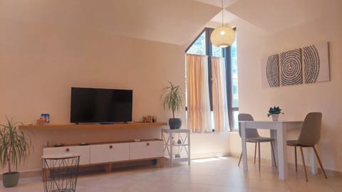 Mila's studio Apartment in Dobrota