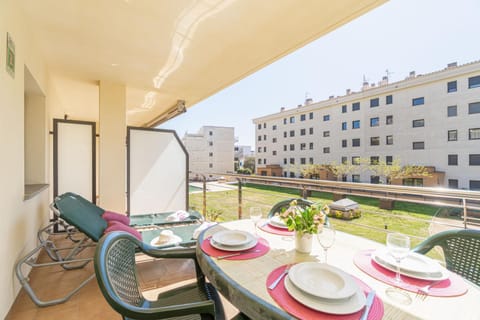 View (from property/room), Balcony/Terrace
