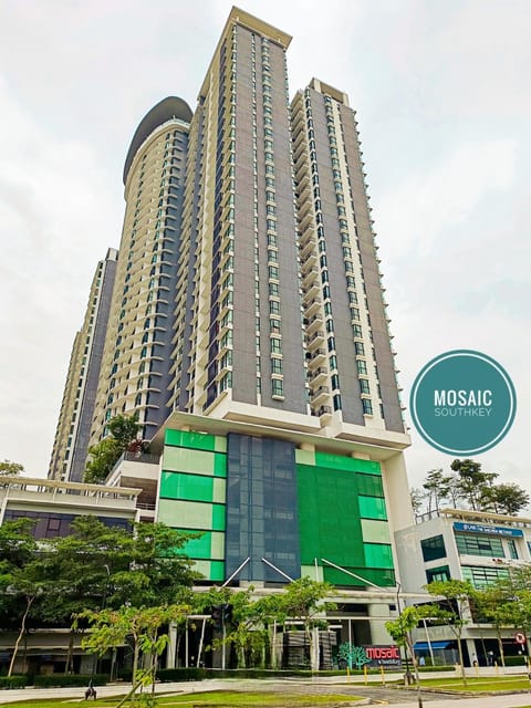 Property building, Nearby landmark, Property logo or sign