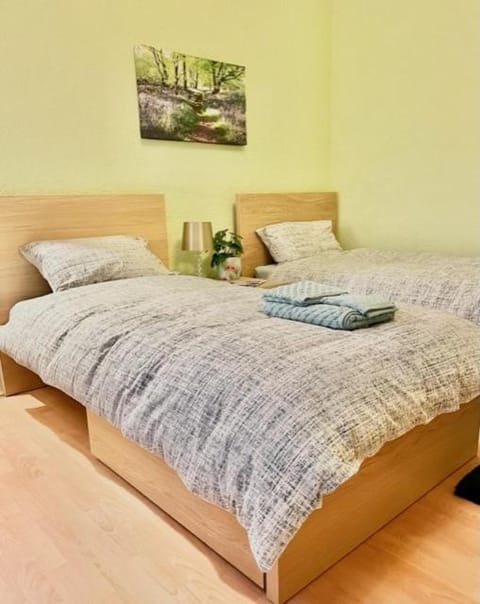 Gardiner Cottage House in England