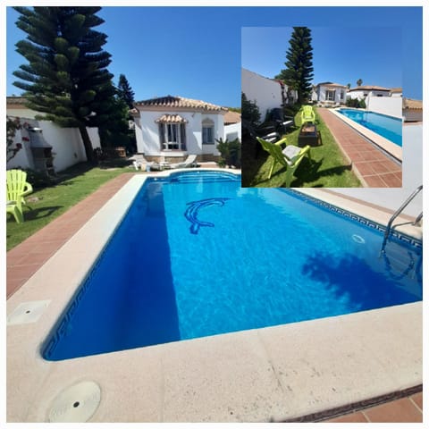 Off site, Pool view, Swimming pool, sunbed