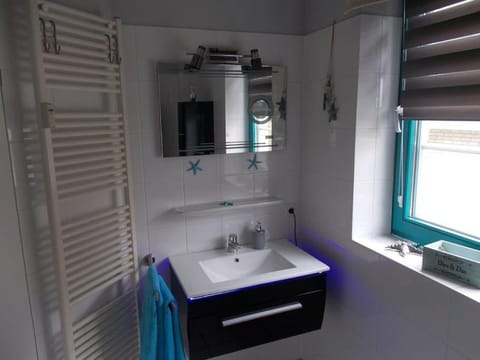 1 Raum Apartment Seestern am Neuensiener See inklusive 2 Räder Apartment in Sellin