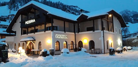 Villa Sella Apartment in Sëlva