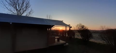 Tente Familiale au Camping Hautoreille Luxury tent in Vosges