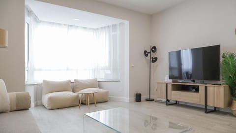 Castellana - Pza.Castilla Apartment in Madrid