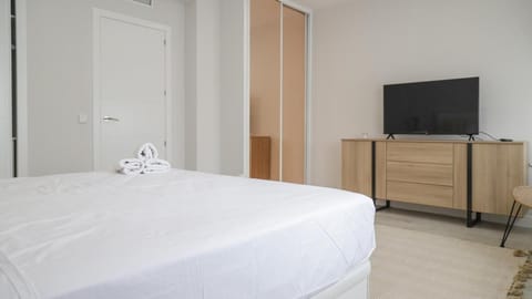Castellana - Pza.Castilla Apartment in Madrid