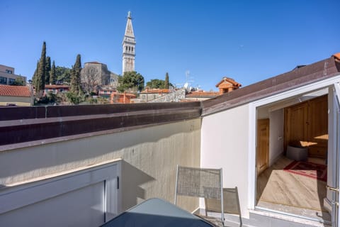 View (from property/room), Balcony/Terrace