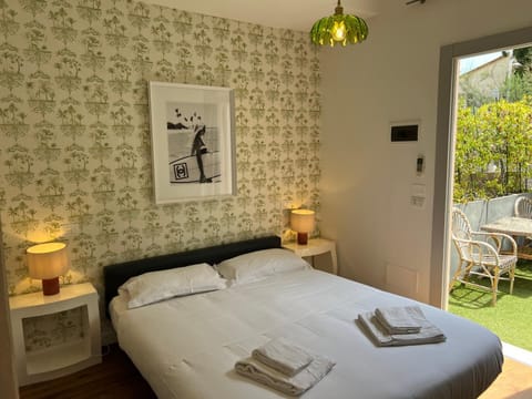 Maison d' Orange - Chambres Bed and Breakfast in Saint-Tropez