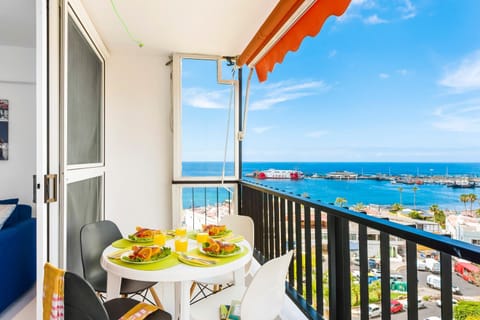 Off site, Balcony/Terrace