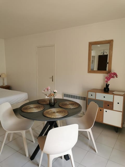 Résidence des Abeilles Apartment in Avignon