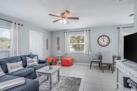 Smugglers Cove Retreat House in East Naples